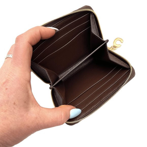 AUC $590 Celine C-Charm Quilted CALFSKIN Compact Zip Wallet New in the box - Picture 6 of 16